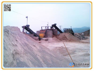云南潞西?？俍CF60型制砂機(jī)生產(chǎn)現(xiàn)場(chǎng)
